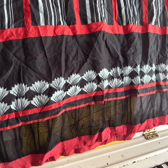 Threads & Motifs Black & Red Cheetah Long Sleeve Top Indian Bollywood S - Picture 10 of 15